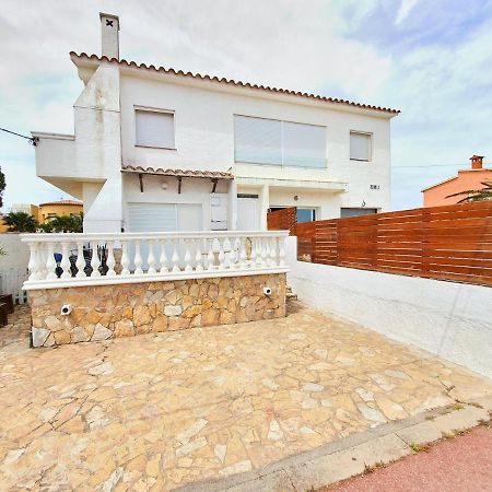 אמפוריבראבה Villa Promenade Terrace מראה חיצוני תמונה